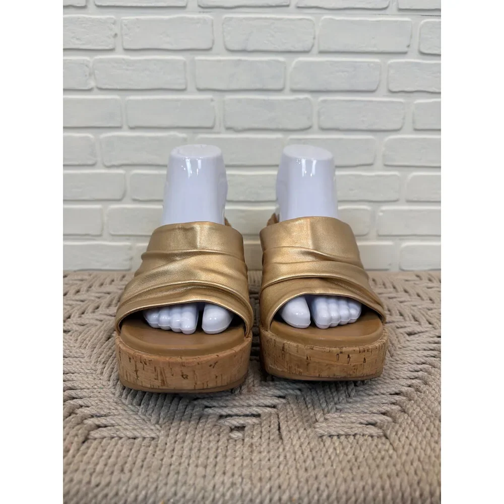 Blowfish Malibu Gold Platform Wedge Sandals Cork Sole Size 9